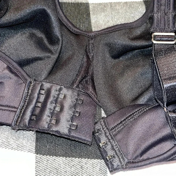BALI 34D black bra - Picture 4 of 6